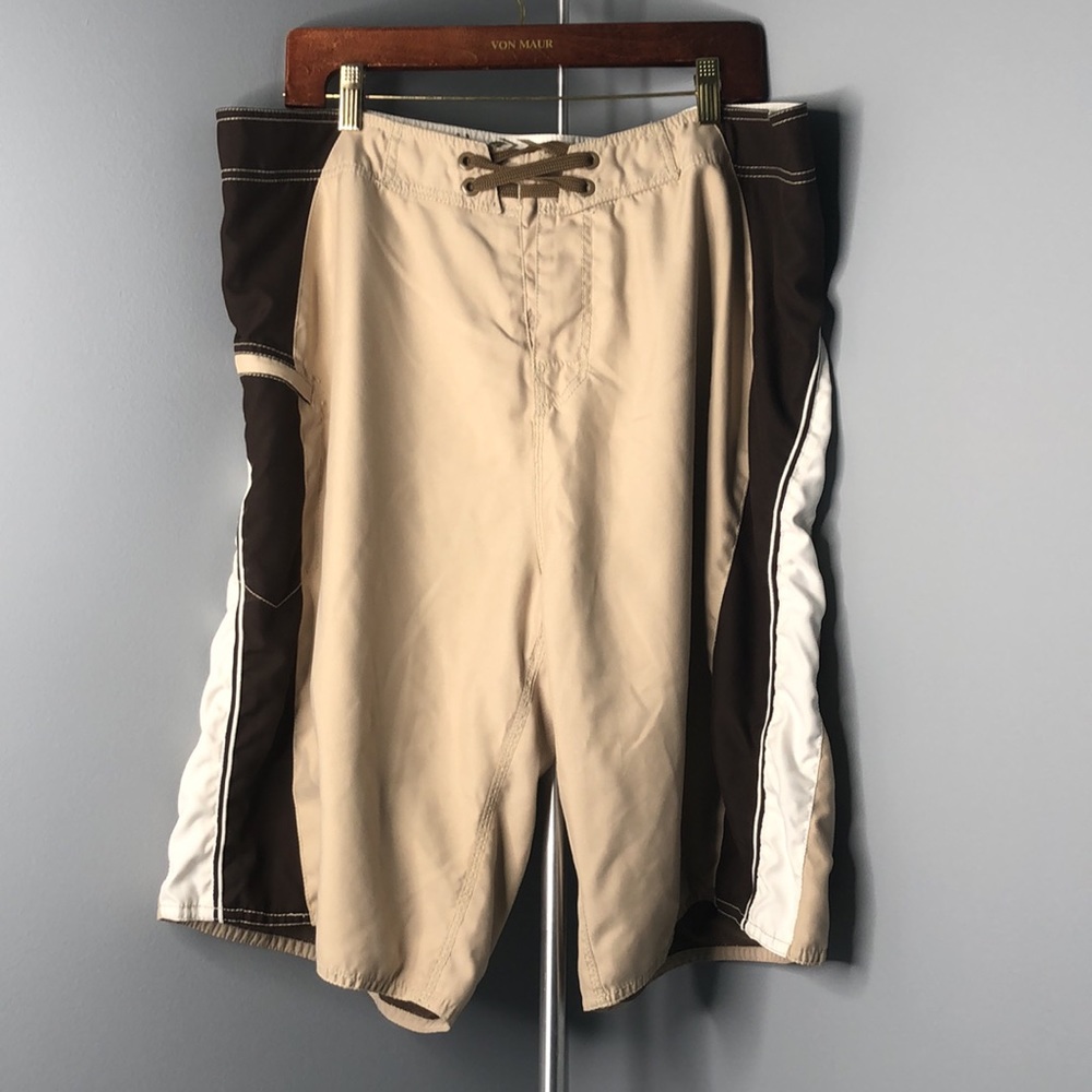 Men’s Foot Locker Board Shorts | 3XL / 40